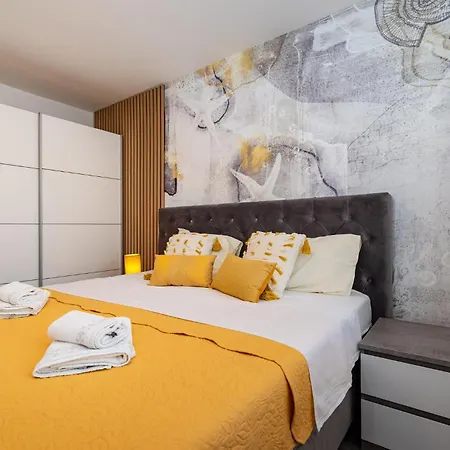 4 Bedroom Gorgeous In