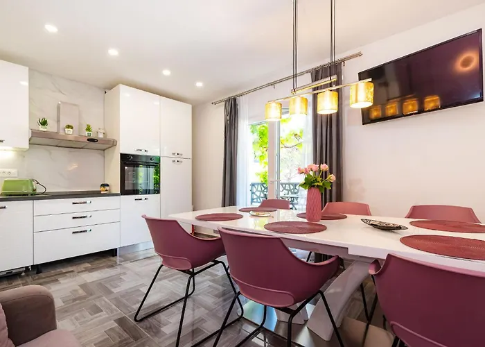 度假居 Cozy In 斯塔利格拉德-帕克利尼卡