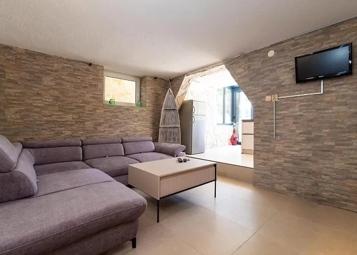 Cozy In * 斯塔利格拉德-帕克利尼卡